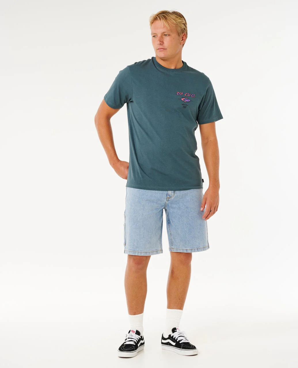 Fade Out Icon Tee - Image 4